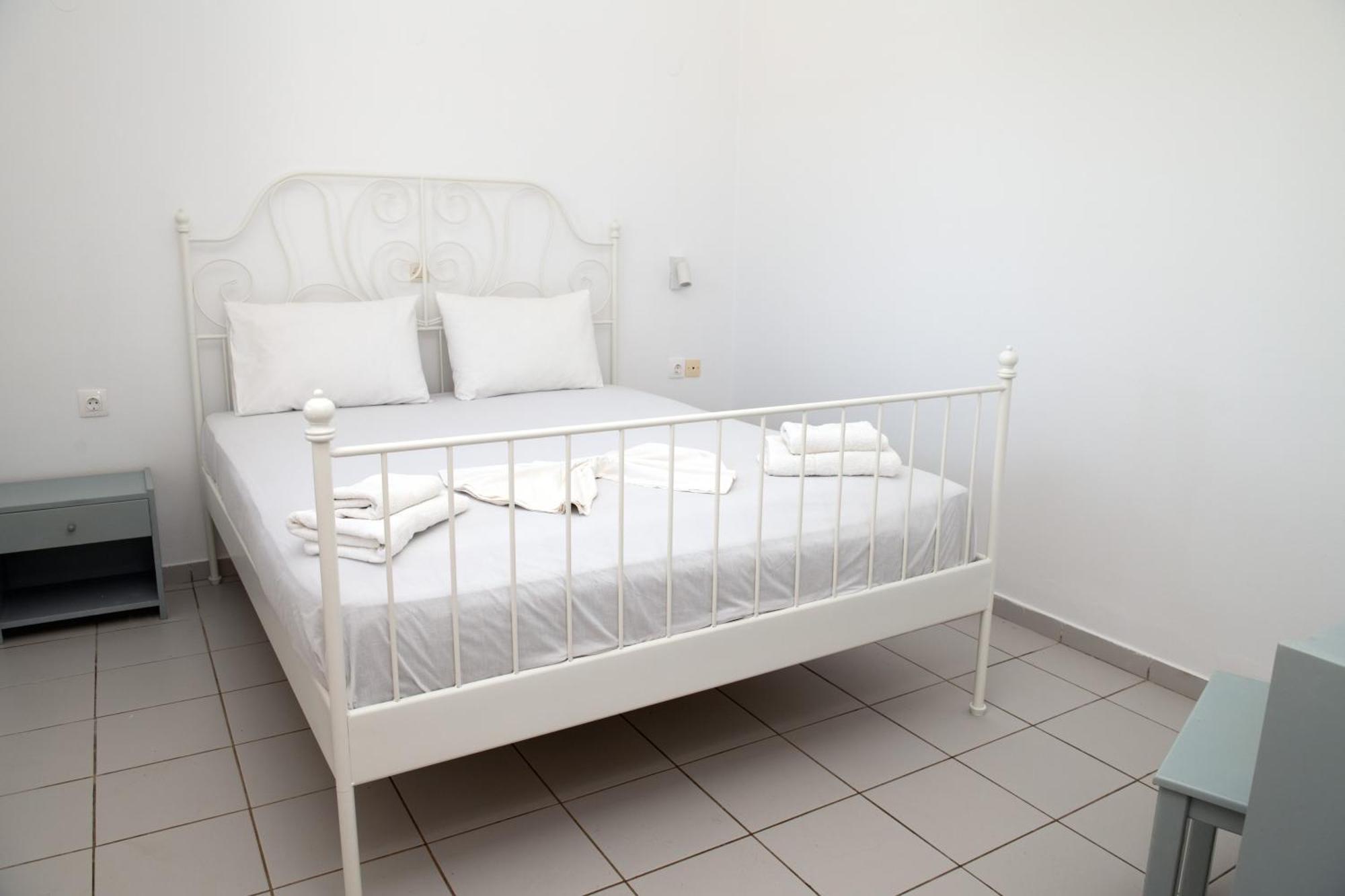 Marianthi Apts Anissaras Hersonissos (Crete)